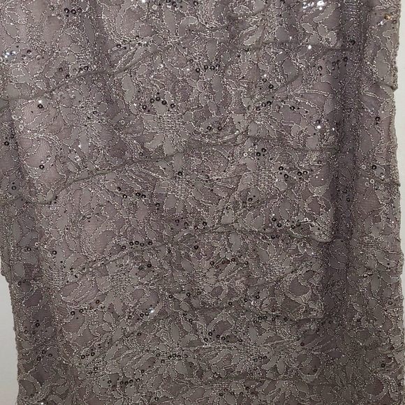 roz & ali lace and sequin dress cocktail dress. - Picture 3 of 4